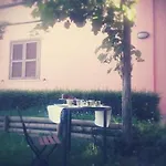 Casa Rosa 팜스테이 오피다