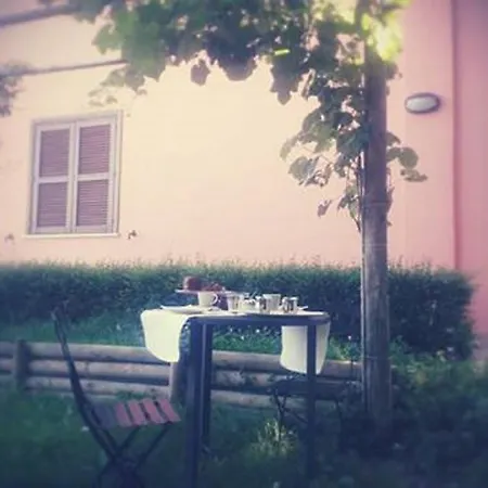Casa Rosa Farm stay Offida